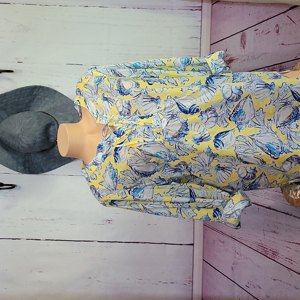 Talbots Yellow w/Blue Sea Shells Tunic Style Blouse. Size Lp 100% Cotton V-neck
